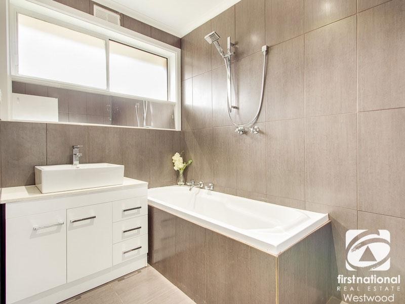 13 Jacaranda Court, Werribee VIC 3030