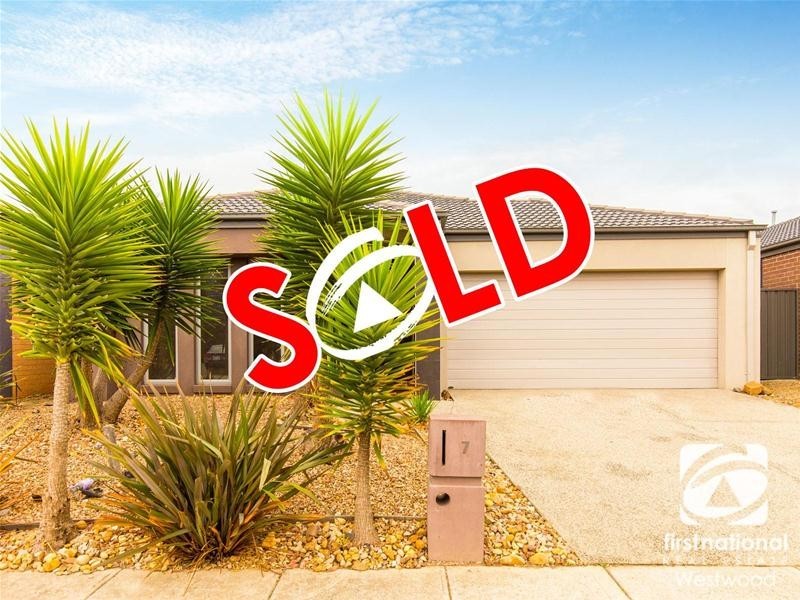 7 Brockwell Crescent, Wyndham Vale VIC 3024