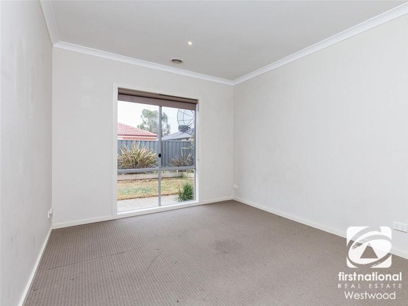7 Brockwell Crescent, Wyndham Vale VIC 3024