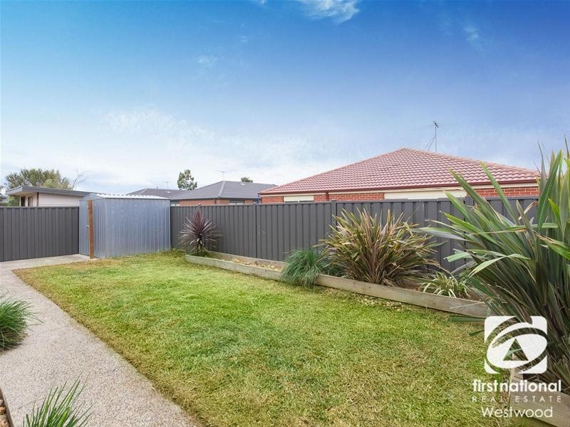 7 Brockwell Crescent, Wyndham Vale VIC 3024