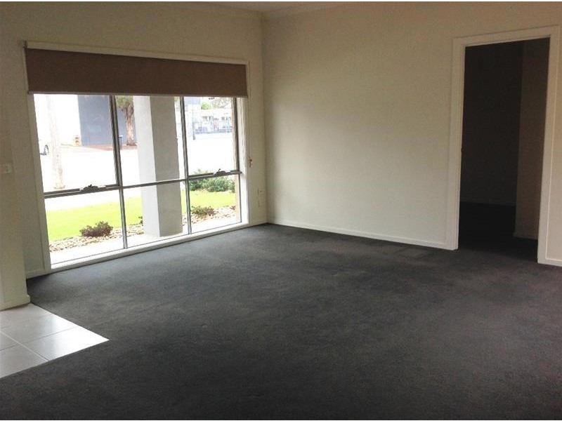 1/101-103 Synnot Street, Werribee VIC 3030