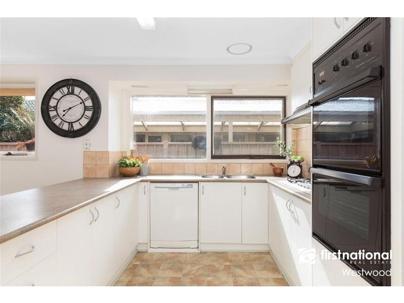 23 Manorvale Parade, Werribee VIC 3030