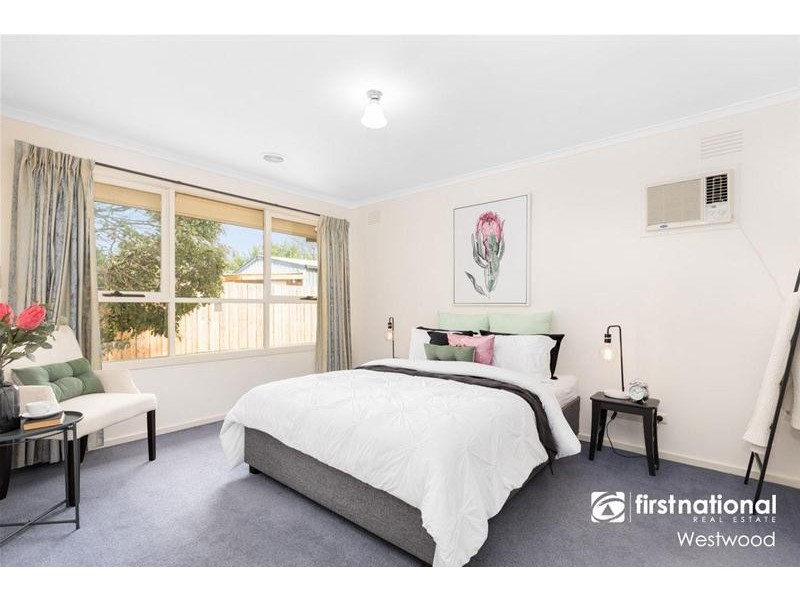 23 Manorvale Parade, Werribee VIC 3030