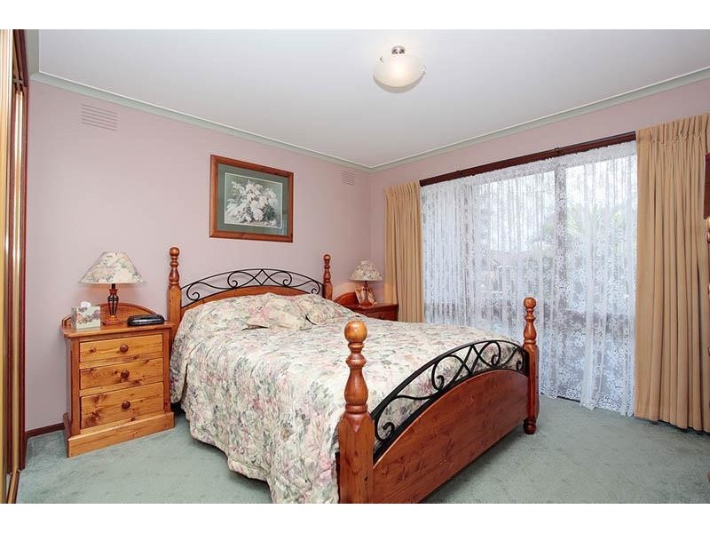 7 Loddon Court, Werribee VIC 3030