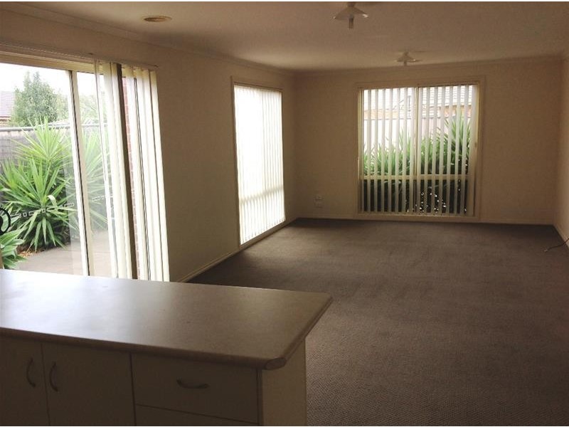 48 Bradman Drive, Tarneit VIC 3029