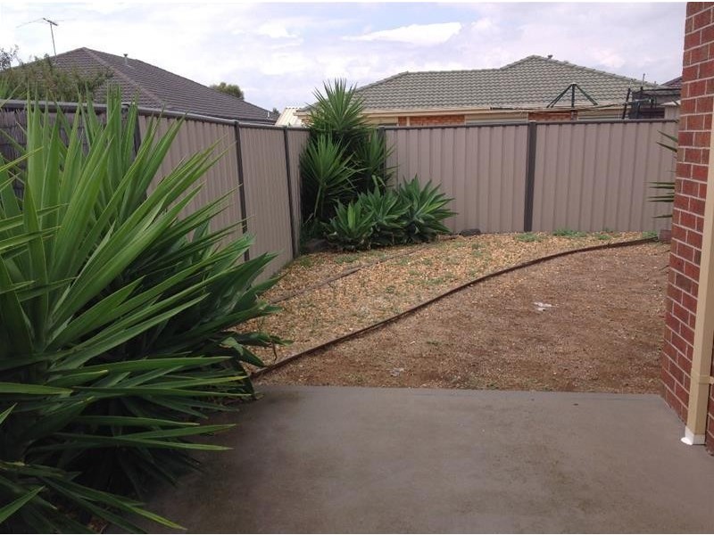 48 Bradman Drive, Tarneit VIC 3029