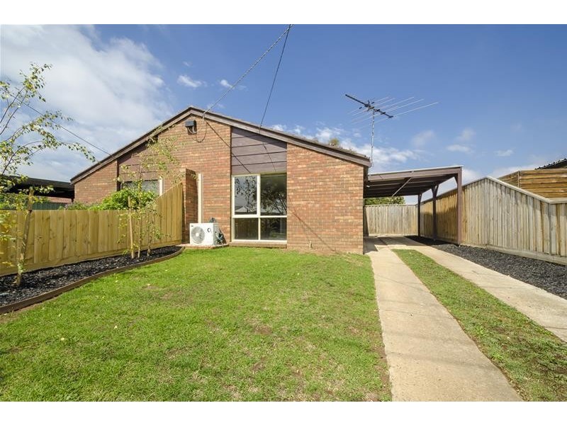 2/37 Rowes Road, Werribee VIC 3030