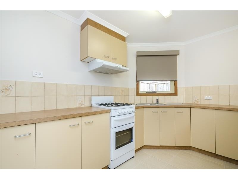 2/37 Rowes Road, Werribee VIC 3030