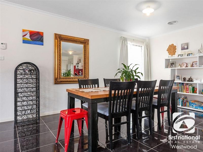 3 Chapman Drive, Wyndham Vale VIC 3024