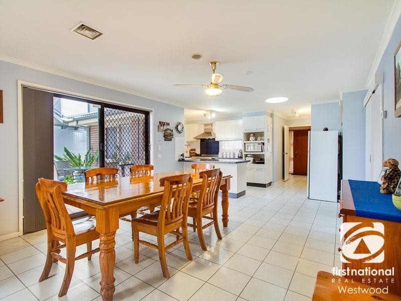 76 Parramatta Road, Werribee VIC 3030