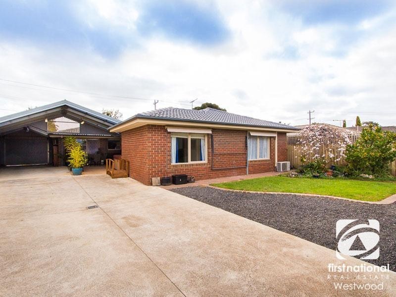 76 Parramatta Road, Werribee VIC 3030
