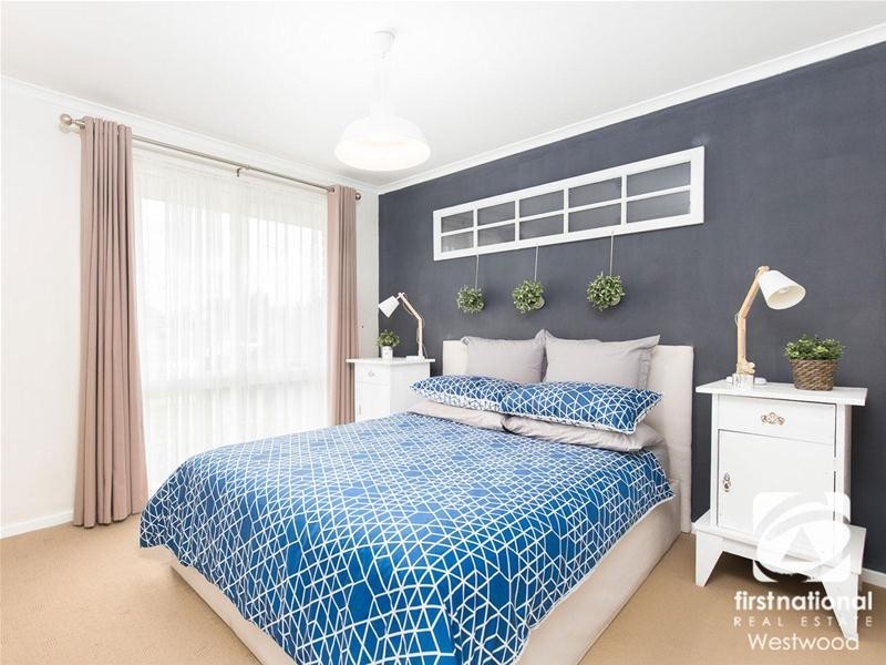 4 Weeden Drive, Werribee VIC 3030