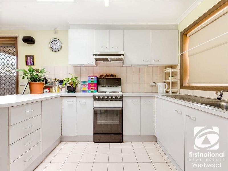 1/61 Hogans Road, Hoppers Crossing VIC 3029
