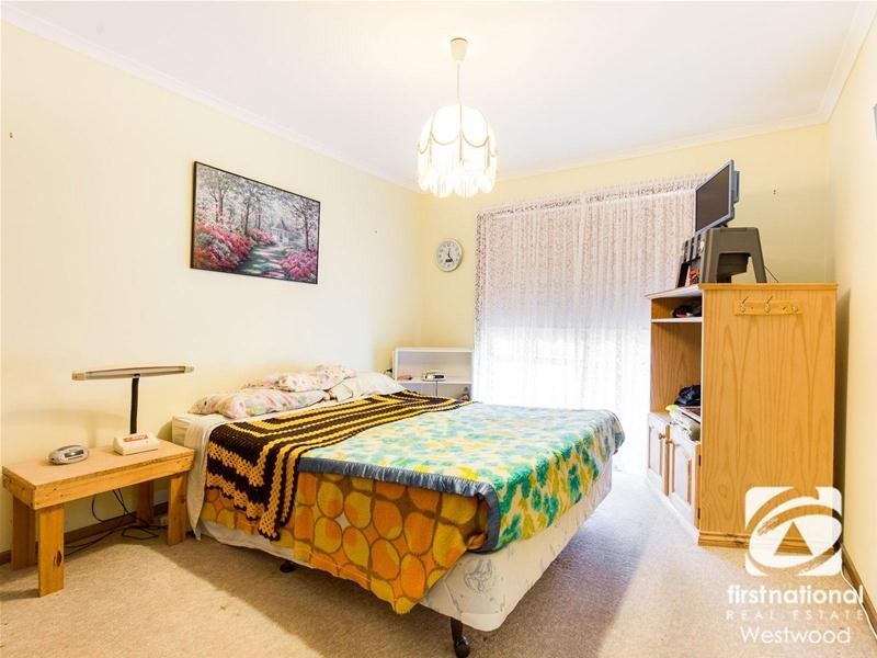 1/61 Hogans Road, Hoppers Crossing VIC 3029