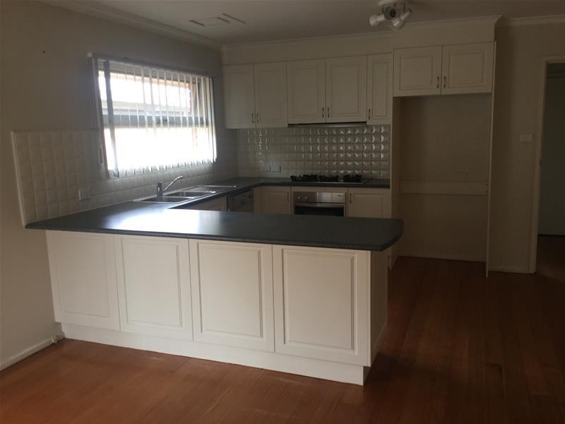 9 Third Avenue, Hoppers Crossing VIC 3029