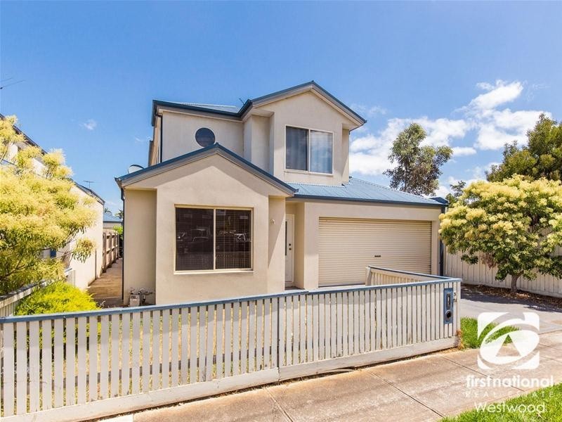 3/24 Riverside Avenue, Werribee VIC 3030