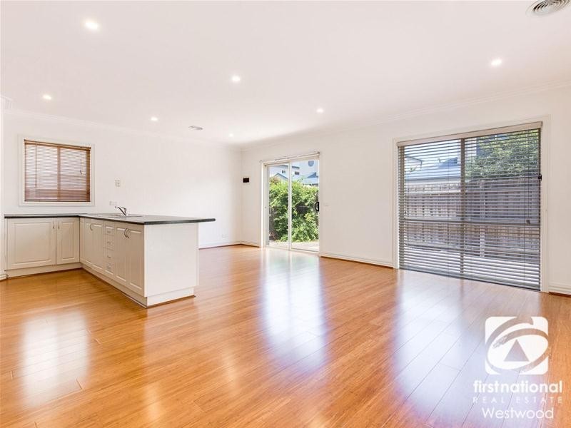 3/24 Riverside Avenue, Werribee VIC 3030