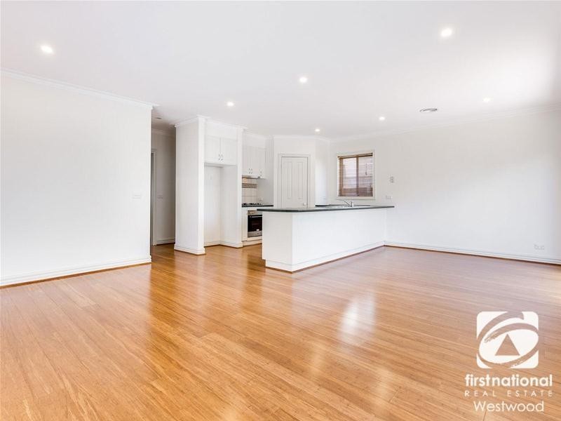 3/24 Riverside Avenue, Werribee VIC 3030
