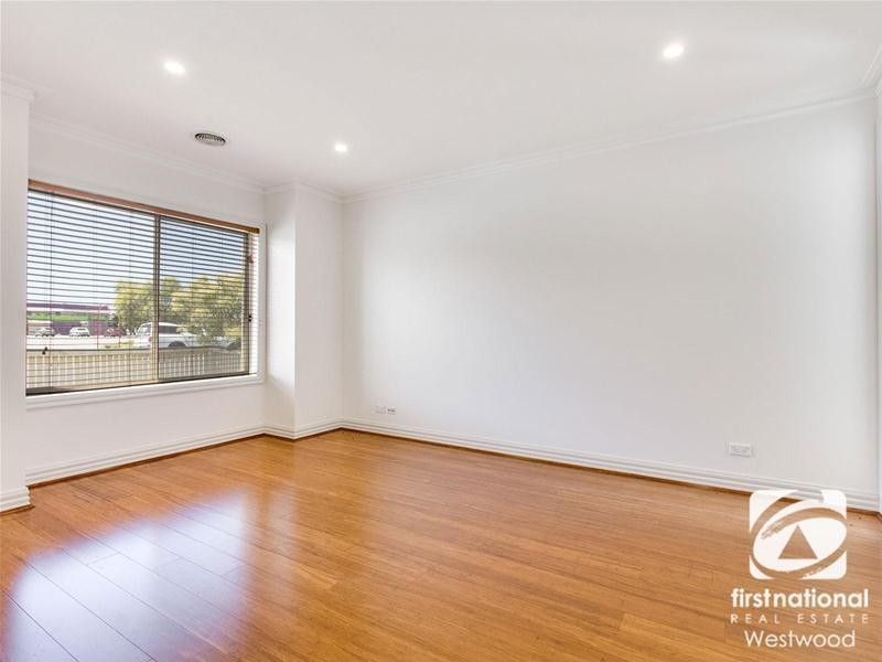 3/24 Riverside Avenue, Werribee VIC 3030