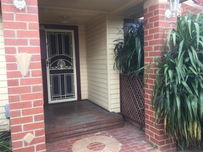 2 Bailey Street, Werribee VIC 3030