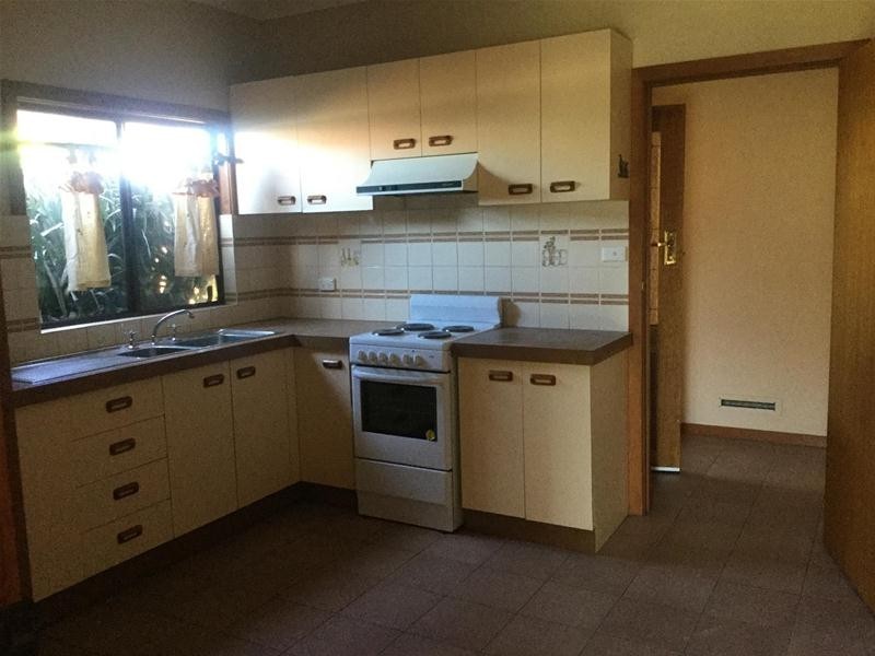 2 Bailey Street, Werribee VIC 3030