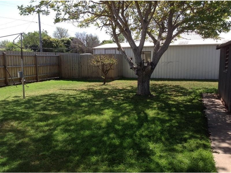 63 Wyndham Street, Werribee VIC 3030