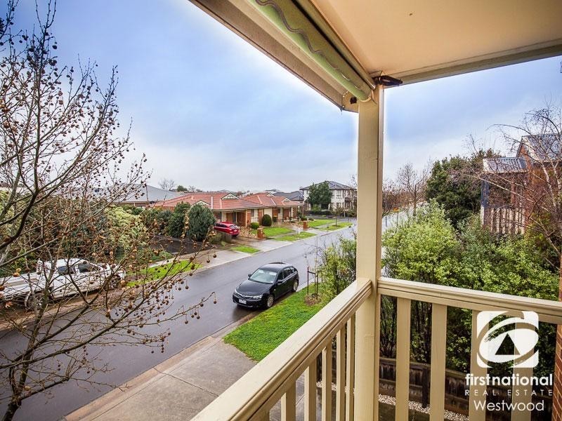 2B Filmont Drive, Werribee VIC 3030