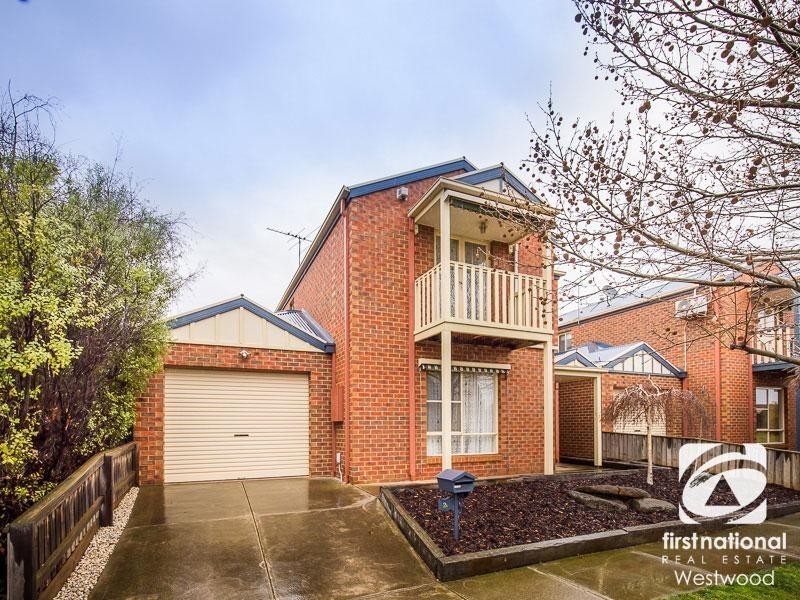 2B Filmont Drive, Werribee VIC 3030
