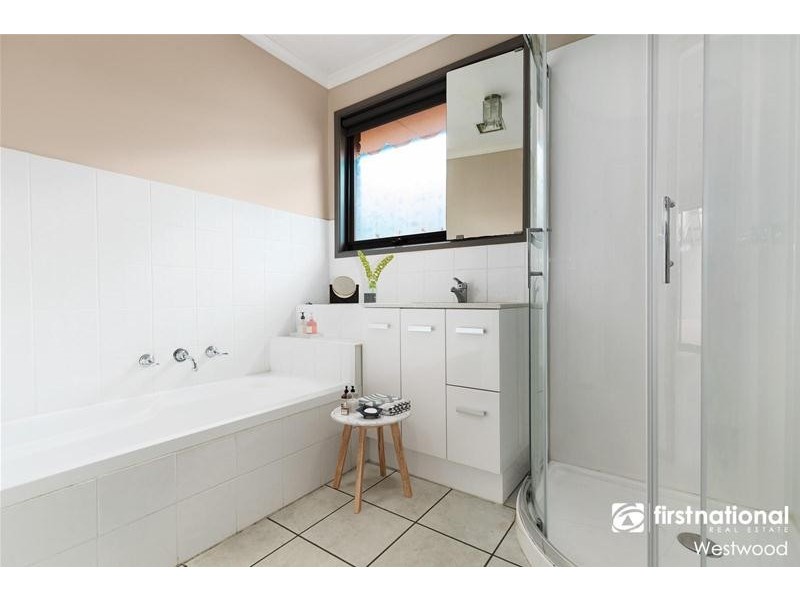 76 Parramatta Road, Werribee VIC 3030