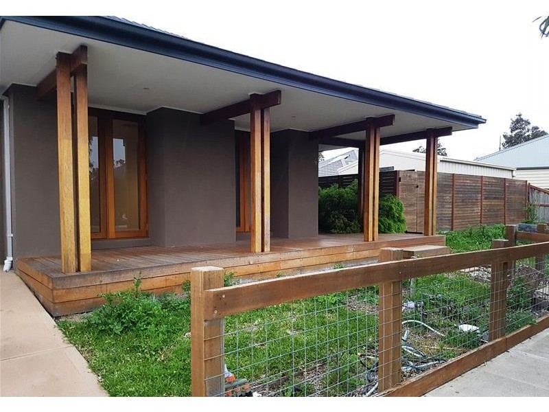 4 Creswick Avenue, Eynesbury VIC 3338