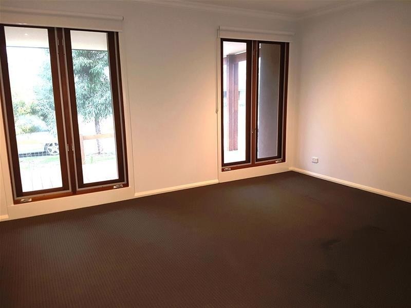 4 Creswick Avenue, Eynesbury VIC 3338