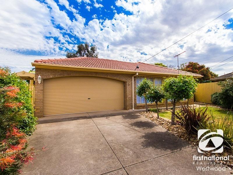 5 Latrobe Court, Werribee VIC 3030