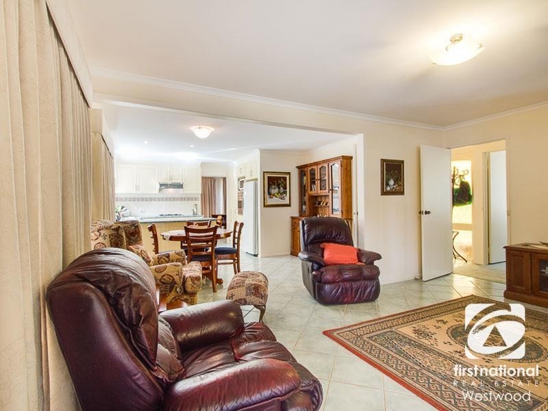 5 Latrobe Court, Werribee VIC 3030