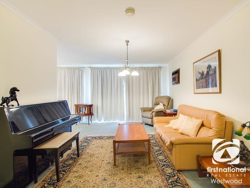 5 Latrobe Court, Werribee VIC 3030