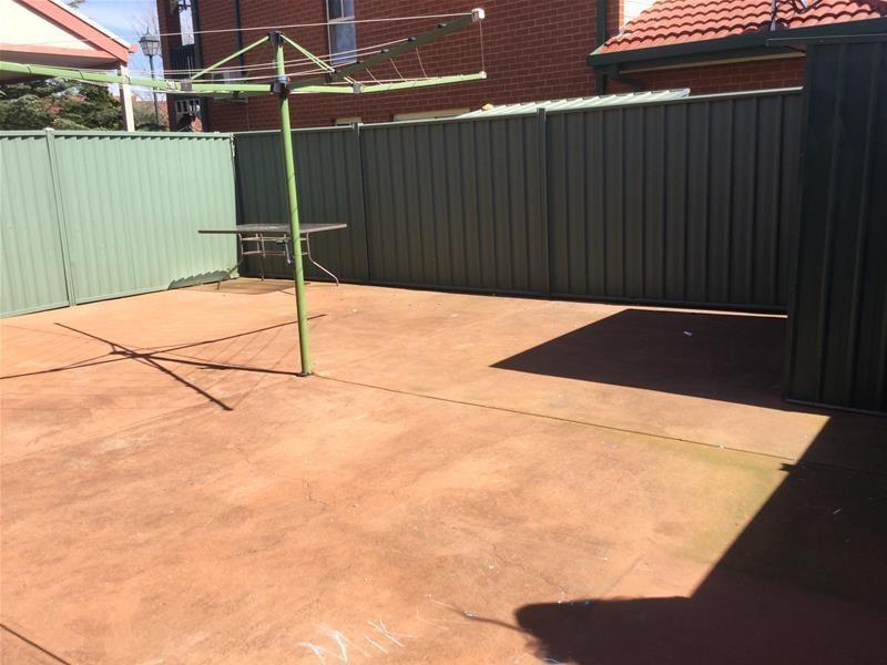 40 Oaktree Drive, Wyndham Vale VIC 3024