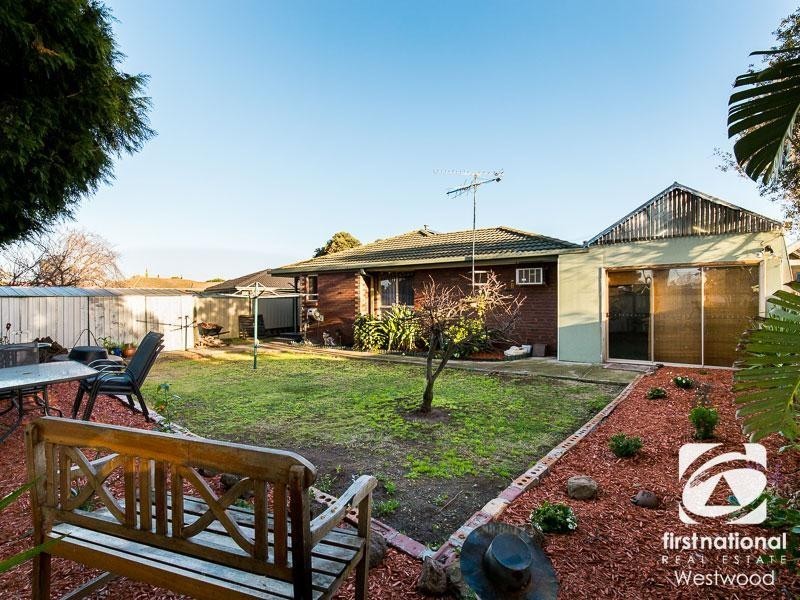 9 Banksia Crescent, Hoppers Crossing VIC 3029