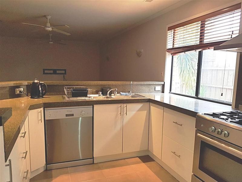 31 Kenmore Close, Hoppers Crossing VIC 3029