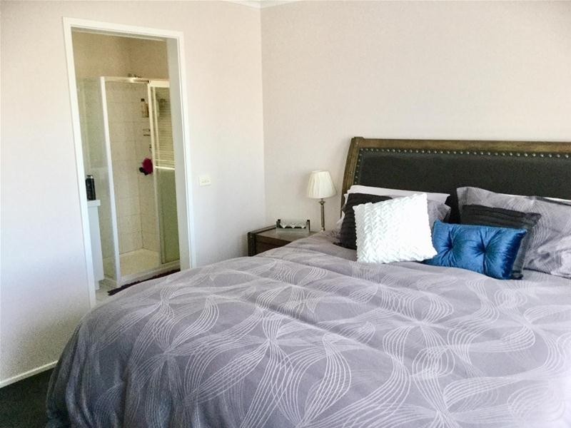 31 Kenmore Close, Hoppers Crossing VIC 3029