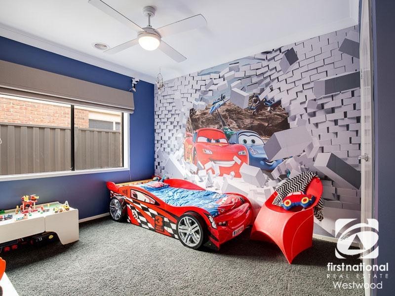 14 Ellenborough Crescent, Wyndham Vale VIC 3024