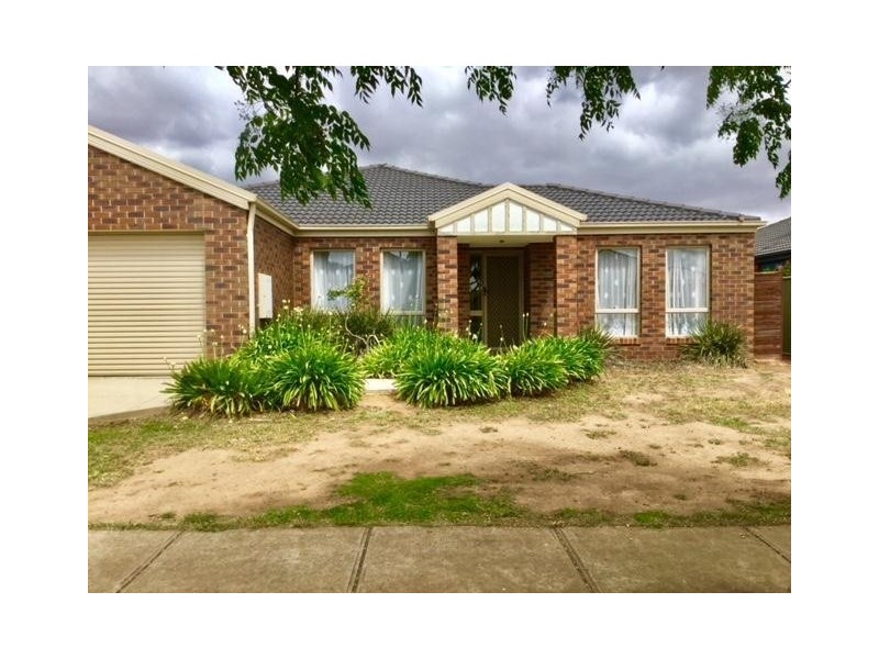 6 Ologhlen Drive, Wyndham Vale VIC 3024