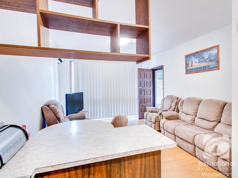 1/3 Bowman Street, Werribee VIC 3030