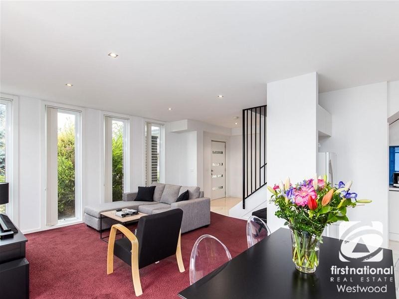 18 Salisbury Street, Werribee VIC 3030