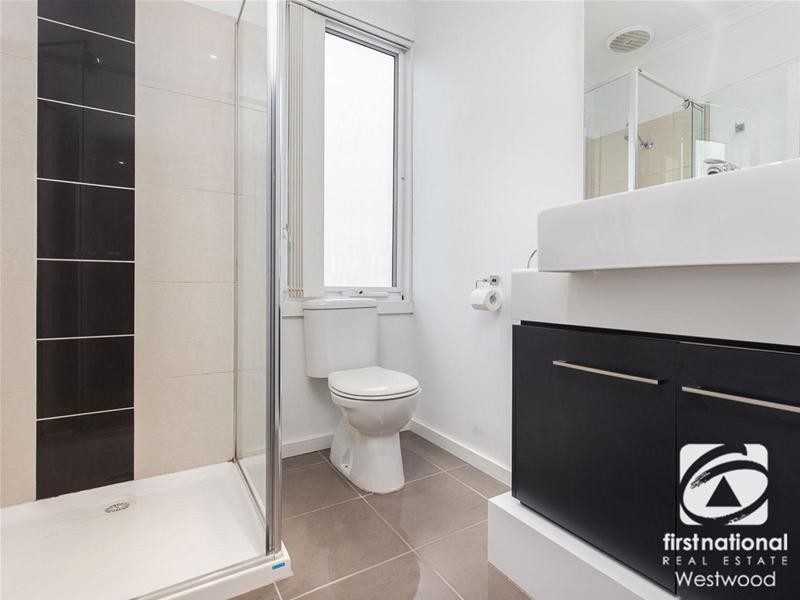 18 Salisbury Street, Werribee VIC 3030