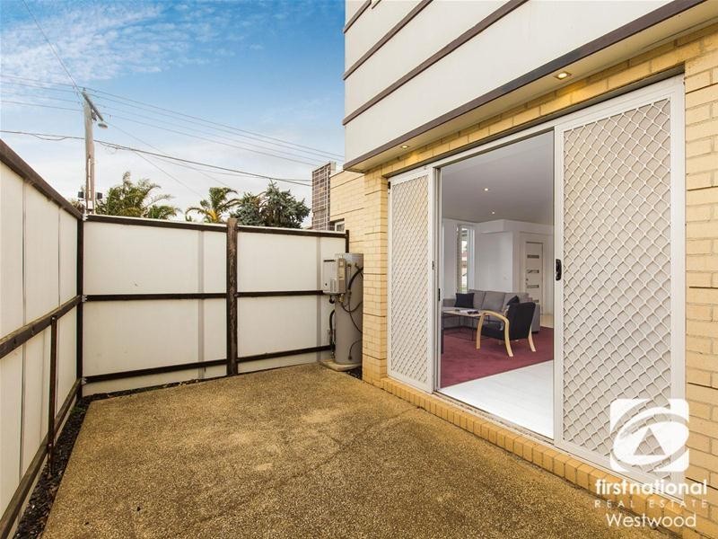 18 Salisbury Street, Werribee VIC 3030