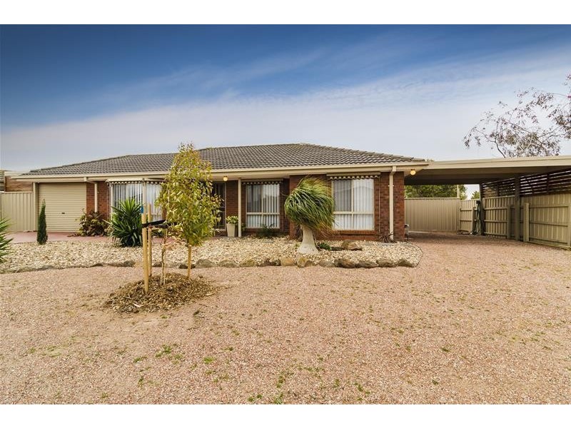 10 Elbe Close, Werribee VIC 3030