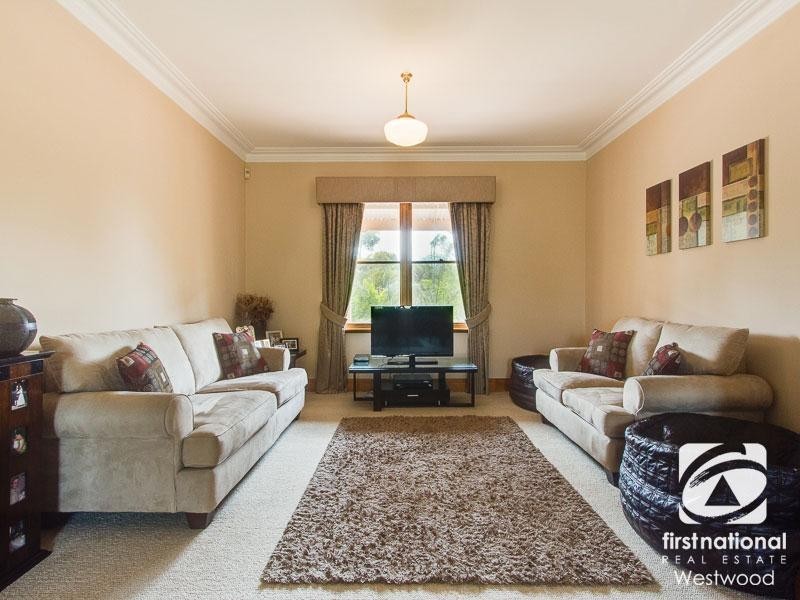 70 Bindowan Drive, Hoppers Crossing VIC 3029