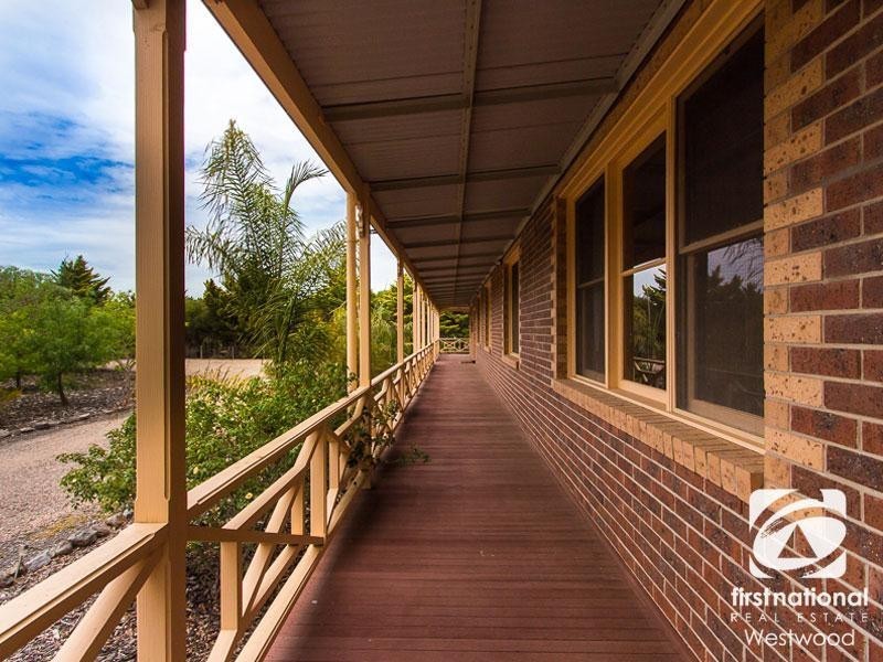 70 Bindowan Drive, Hoppers Crossing VIC 3029