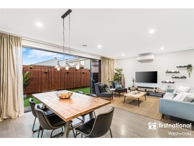 49 Keira Circuit, Werribee VIC 3030