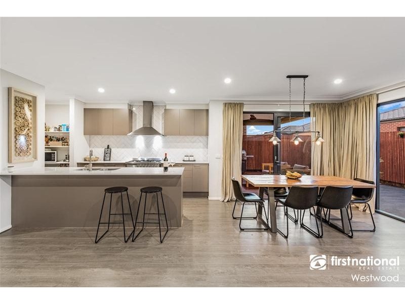 49 Keira Circuit, Werribee VIC 3030