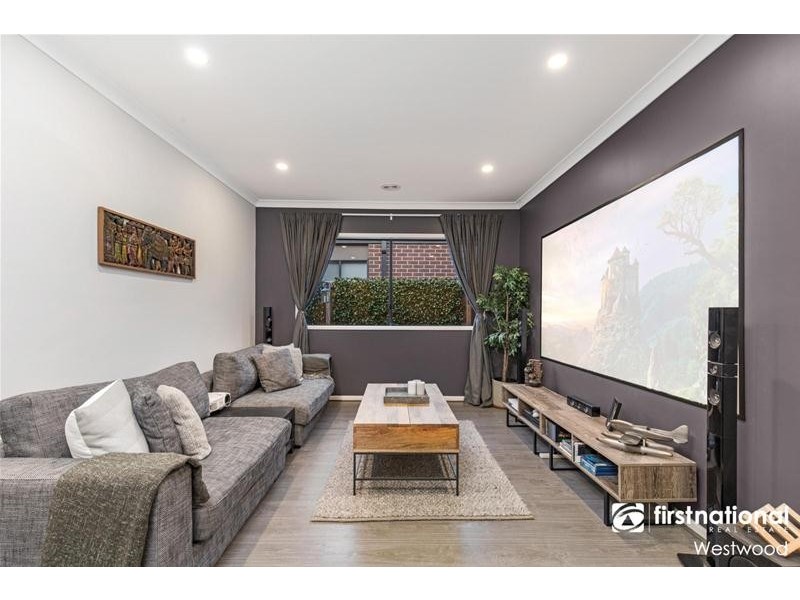 49 Keira Circuit, Werribee VIC 3030